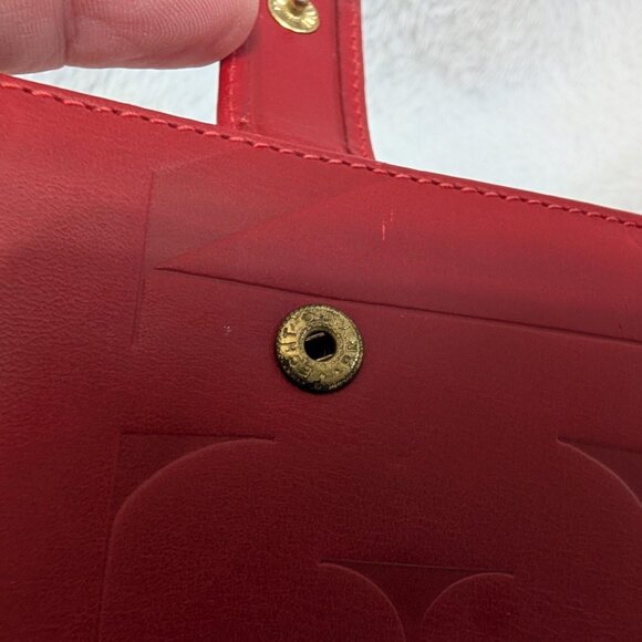 Authentic Valentino Garavani Embossed Bifold Wallet - Picture 5 of 16